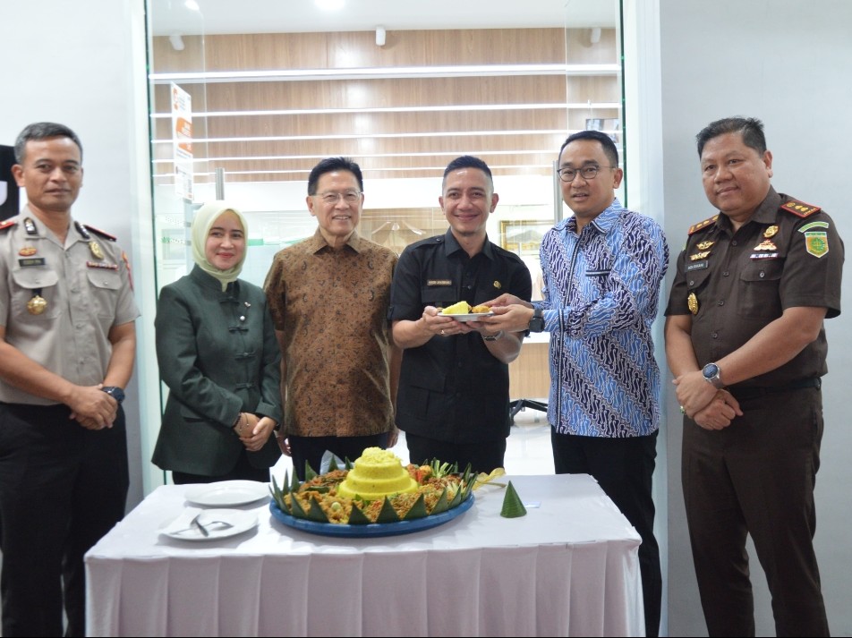 Resmikan Kantor Rangkasbitung, Bupati Hasbi Dorong Nobu Bank Perkuat Modal UMKM dan Wujudkan Lebak RUHAY